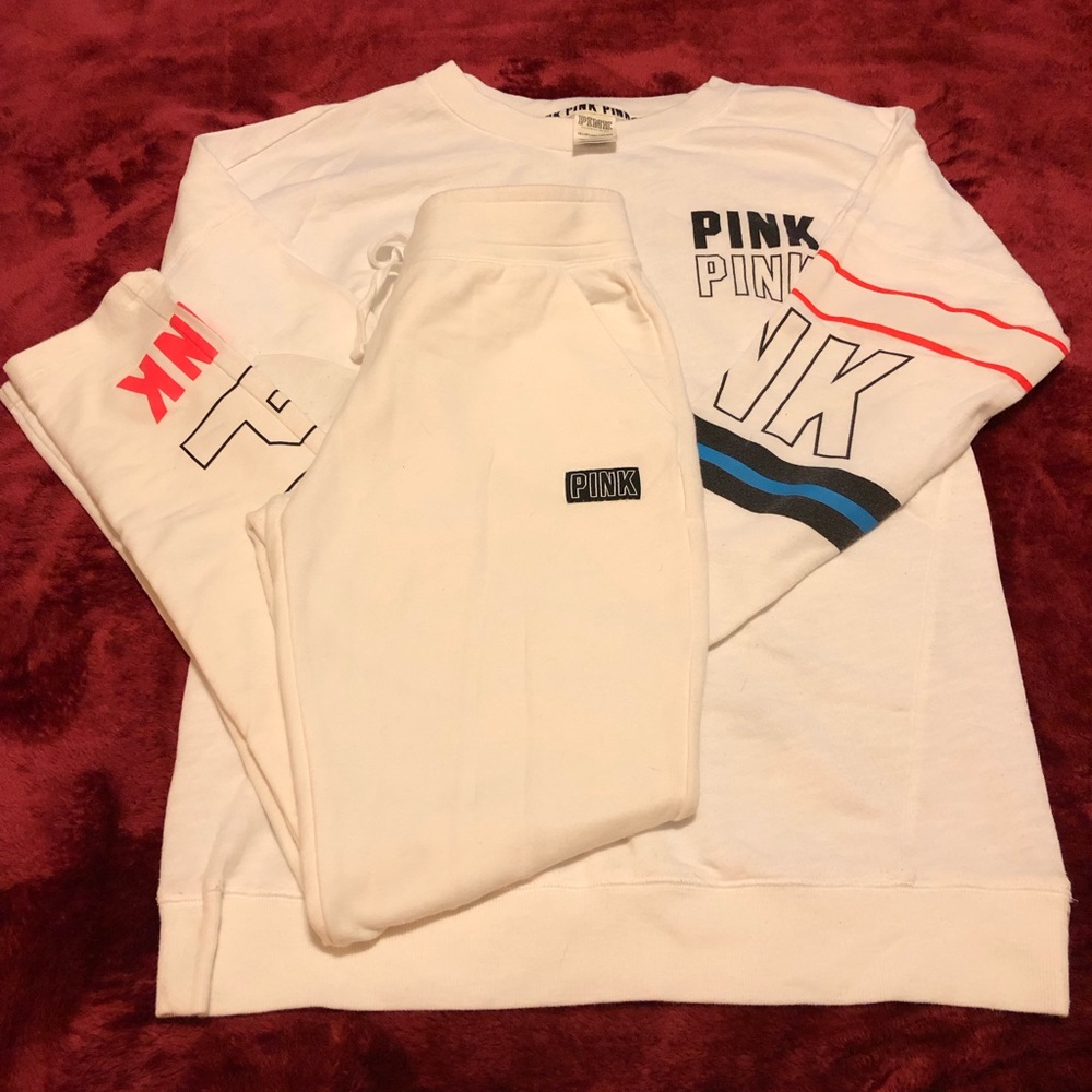 VS PINK SWEATSUIT